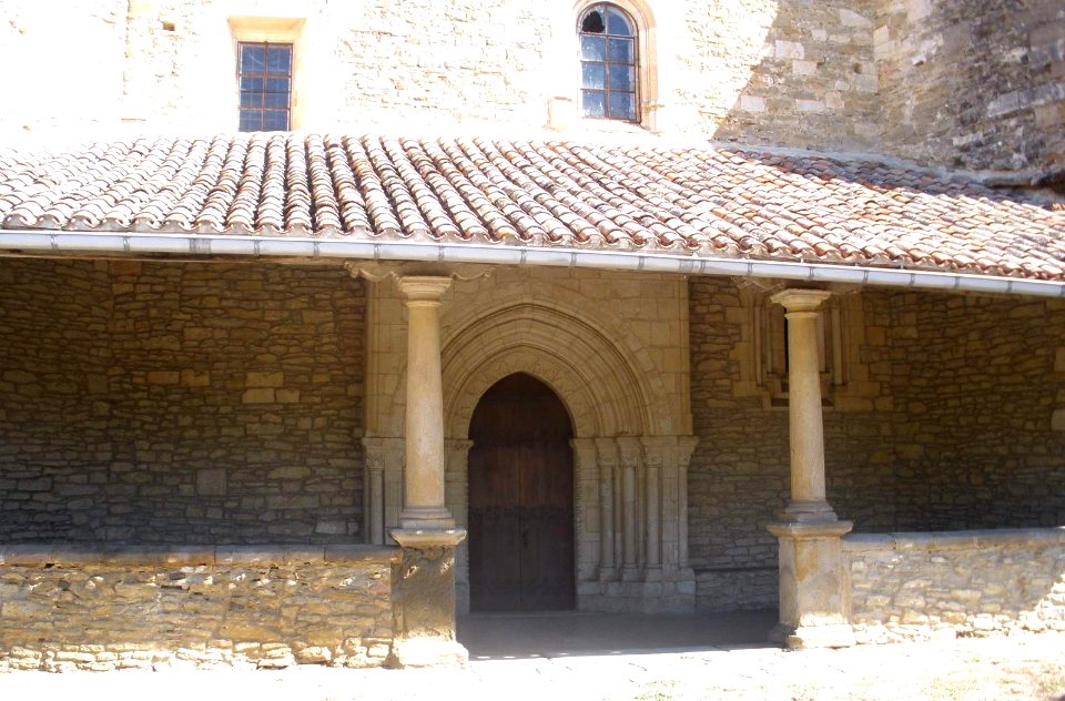 Oreitia - Iglesia de San Julián y Santa Basilisa 07