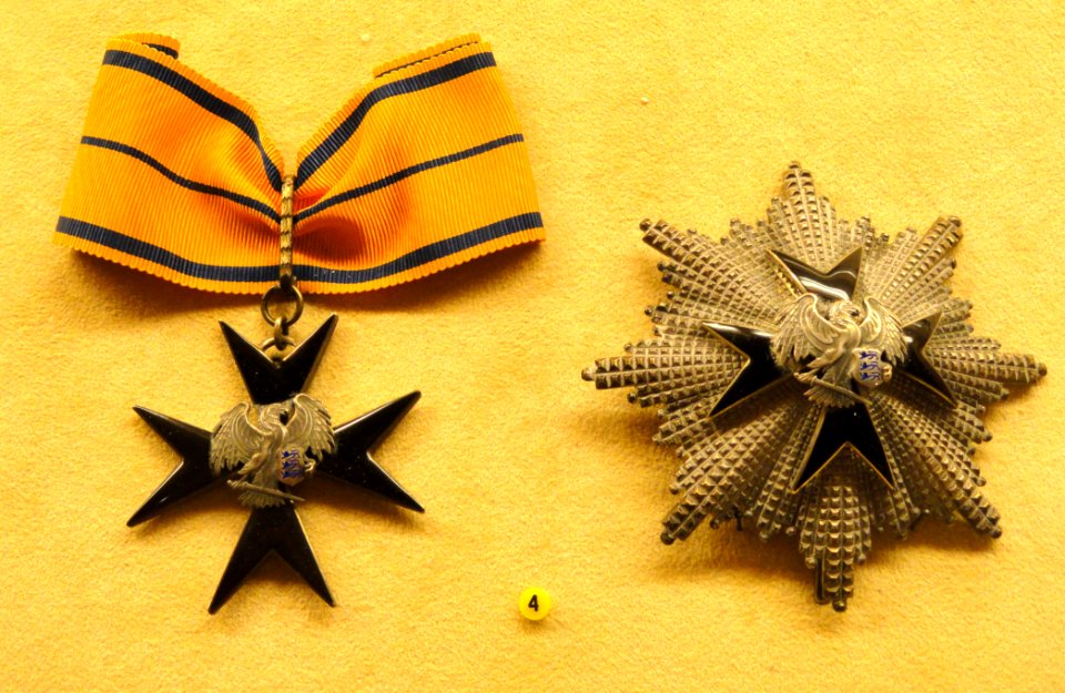 Order of the Cross of the Eagle, 2nd class, 1928-1940, Ambassador E. Palin - National Museum of Finland - DSC04013