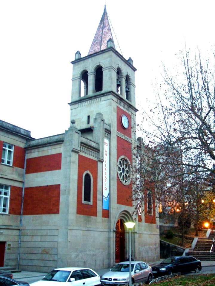 Orense - Parroquia Maria Auxiliadora (PP Salesianos) 03