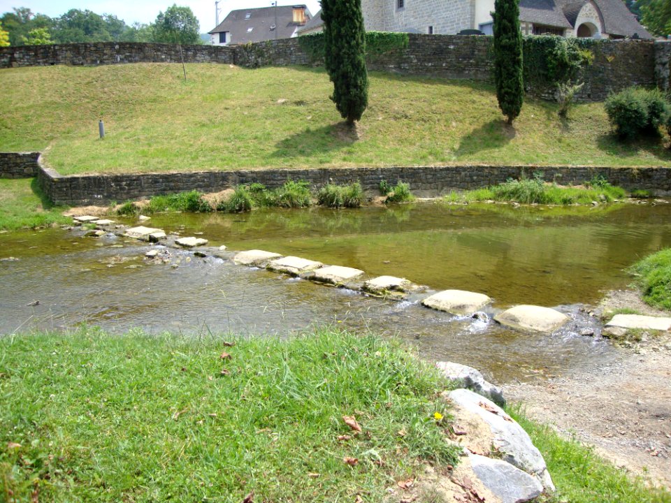 Ordiarp (Pyr-Atl, Fr) un des gués sur l'Arangorena