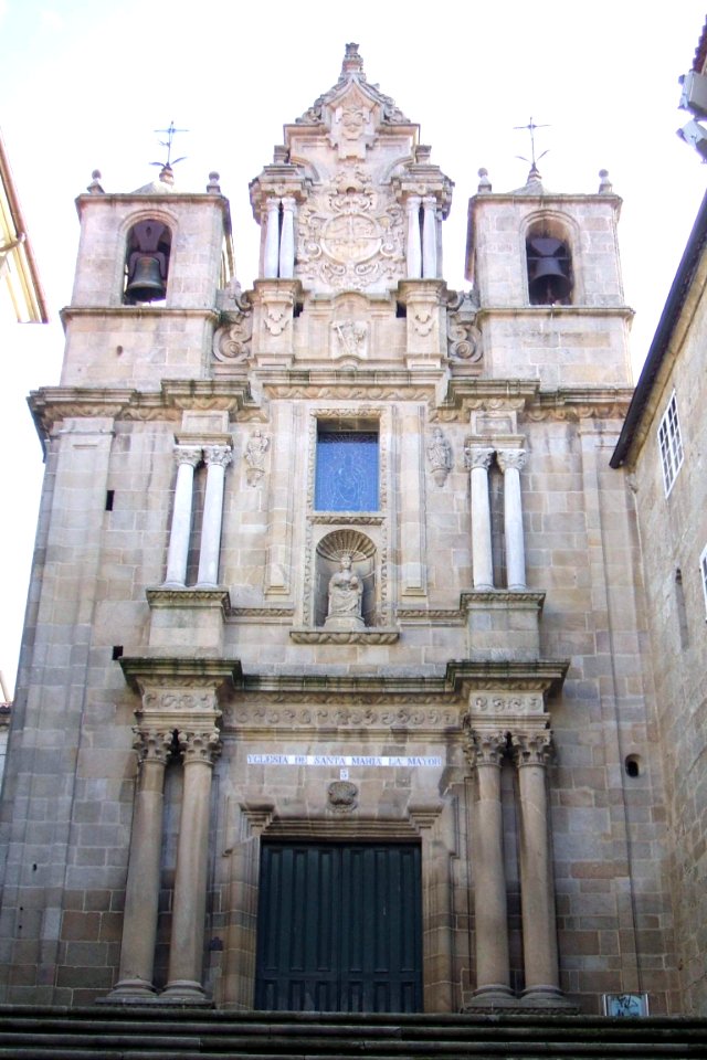 Orense - Iglesia de Santa María Madre 1