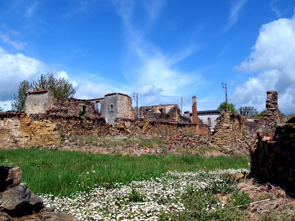 Oradour-sur-Glane 36
