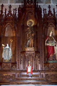 Orense - Iglesia de San Francisco, interior 09