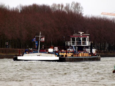 ORCA, ENI 02322405 & Bo Petra, ENI 02327701, pic2