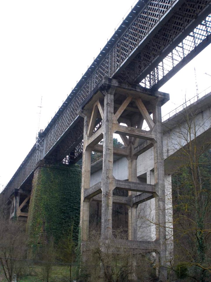 Ormaiztegi - Antiguo viaducto del ferrocarril 04