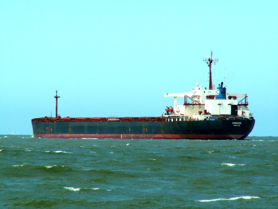 Ormond p5 leaving Port of Rotterdam, Holland 08-Apr-2006