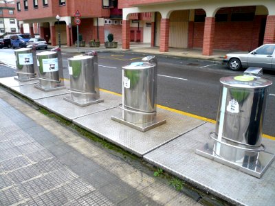 Orozko (barrio de Zubiaur) - Reciclaje 07