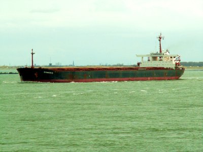 Ormond p2 leaving Port of Rotterdam, Holland 08-Apr-2006