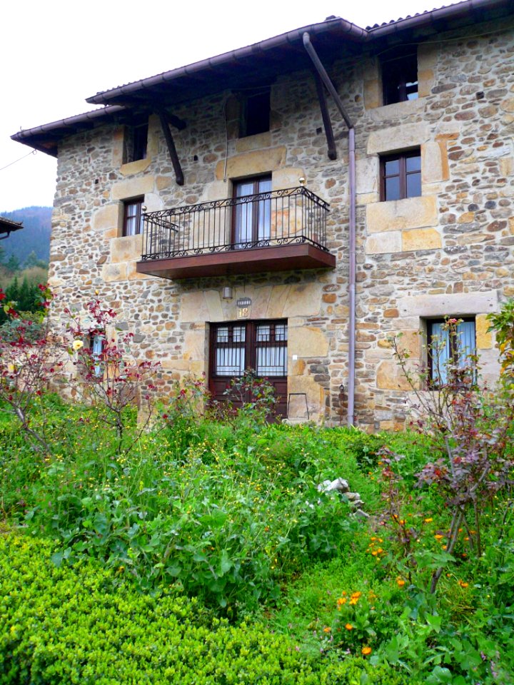 Orozko (barrio de Zubiaur) - Edificios 41