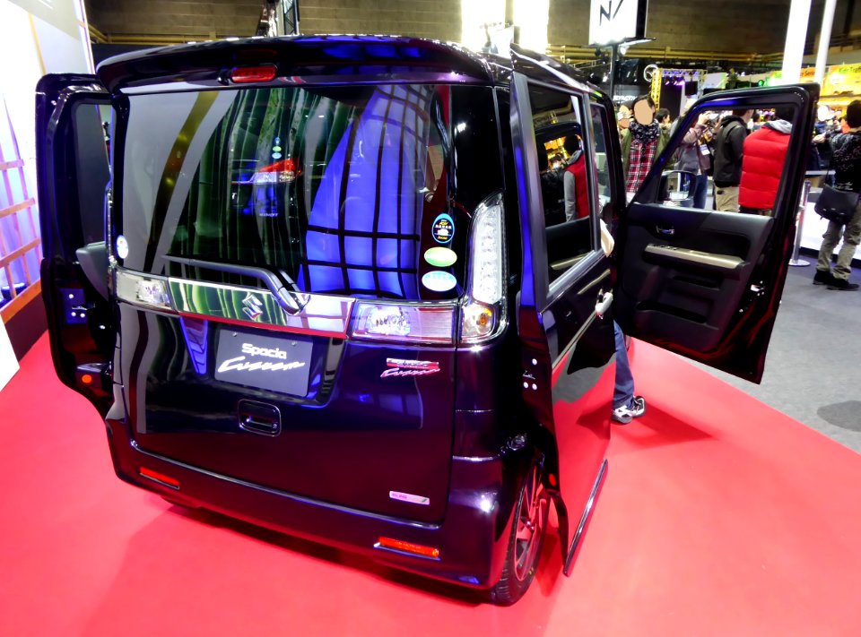 OSAKA AUTO MESSE 2015 (25) - Suzuki SPACIA Custom J STYLE (MK32S)