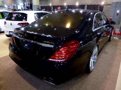 OSAKA AUTO MESSE 2015 (247) - Mercedes-Benz S550 (W222) with FREEDOM LEGION parts