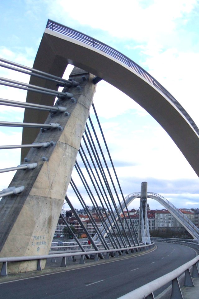 Orense - Ponte do Milenio 01