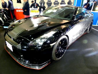 Osaka Auto Messe 2014 (119) BRIDE - Nissan GT-R (CBA-R35)