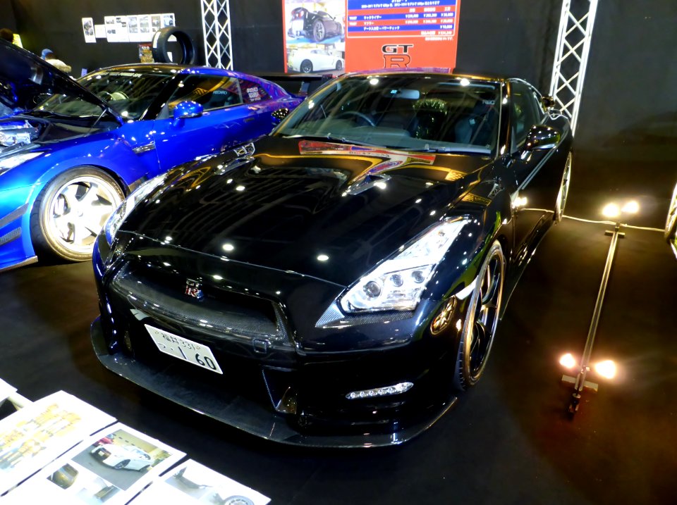 Osaka Auto Messe 2014 (135) PHOENIX POWER - Nissan GT-R (DBA-R35)