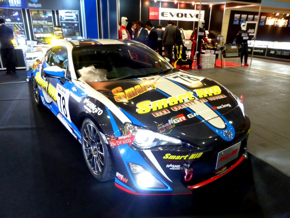 Osaka Auto Messe 2014 (116) SmartHID Racing Team 86
