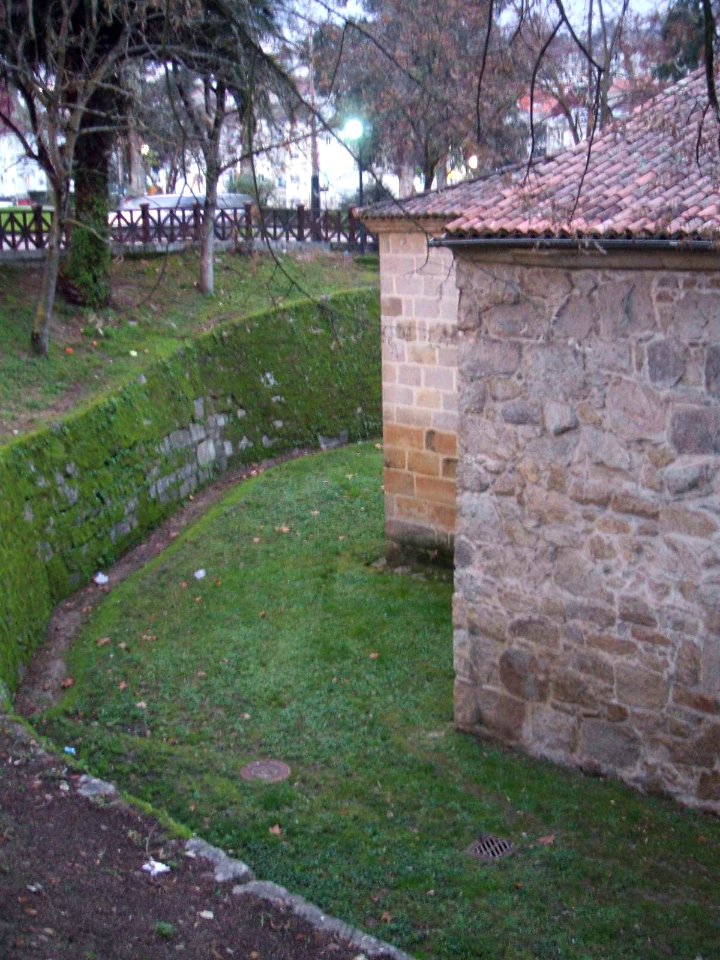 Orense - Capilla de Nuestra Señora de los Remedios 3