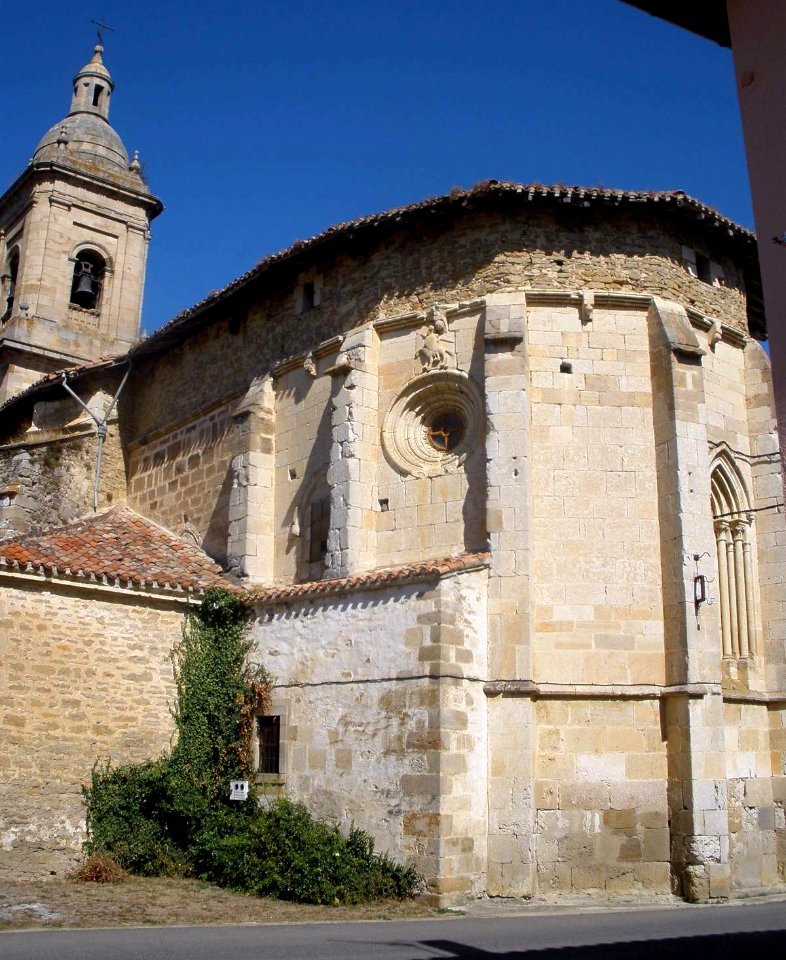 Oreitia - Iglesia de San Julián y Santa Basilisa 02