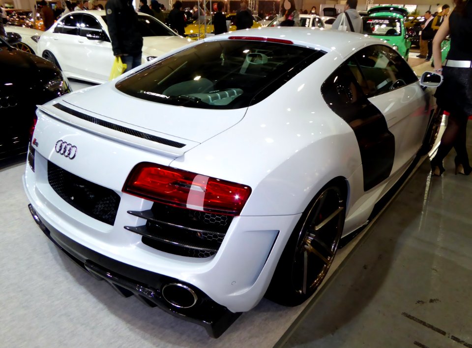 OSAKA AUTO MESSE 2015 (302) - HAMANA R8 VOSSEN vp302