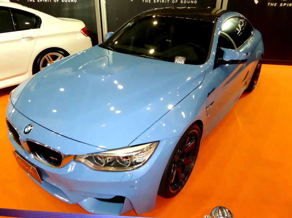 OSAKA AUTO MESSE 2015 (321) - BMW M4 Coupé (F82) with FOCAL audio