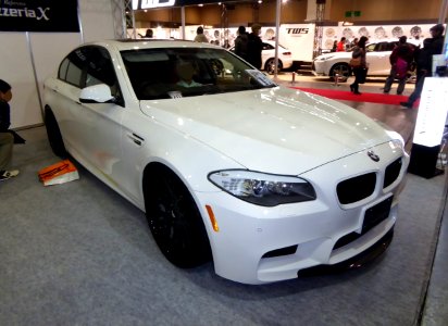 OSAKA AUTO MESSE 2015 (328) - BMW M5 (F10) with carrozzelia x