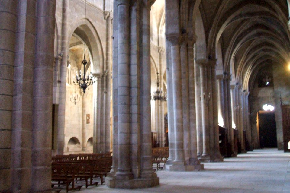 Orense - Catedral, nave del Evangelio 2