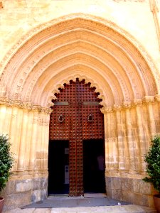 Orihuela - Catedral del Salvador, Portada de las Cadenas 1
