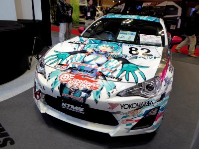 OSAKA AUTO MESSE 2015 (129) - No.82 GSR HATSUNEMIKU KOBE TOYOPET 86