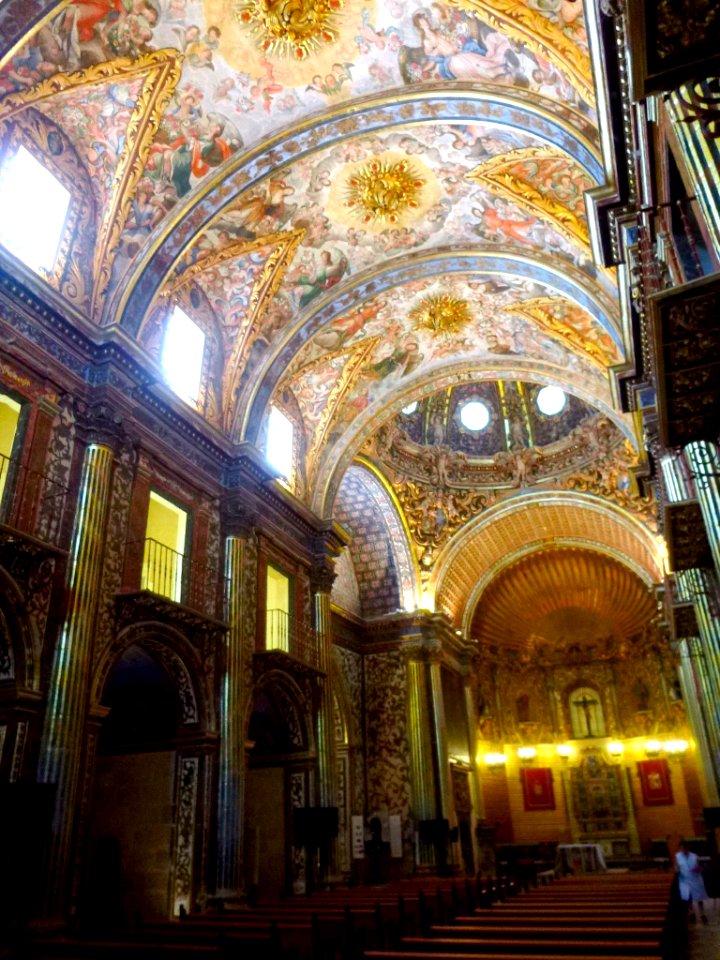 Orihuela - Colegio Diocesano de Santo Domingo, bóvedas de la iglesia 22