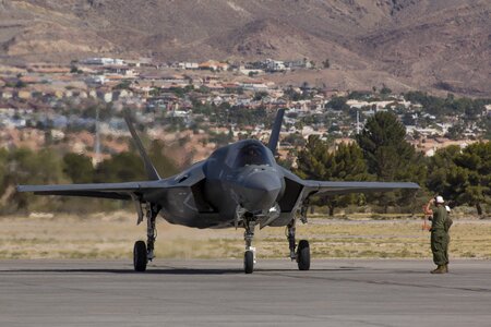 Lightning ii arrival gray lightning