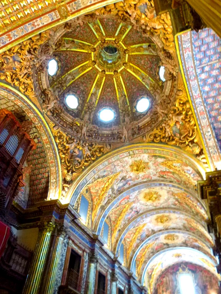 Orihuela - Colegio Diocesano de Santo Domingo, bóvedas de la iglesia 18