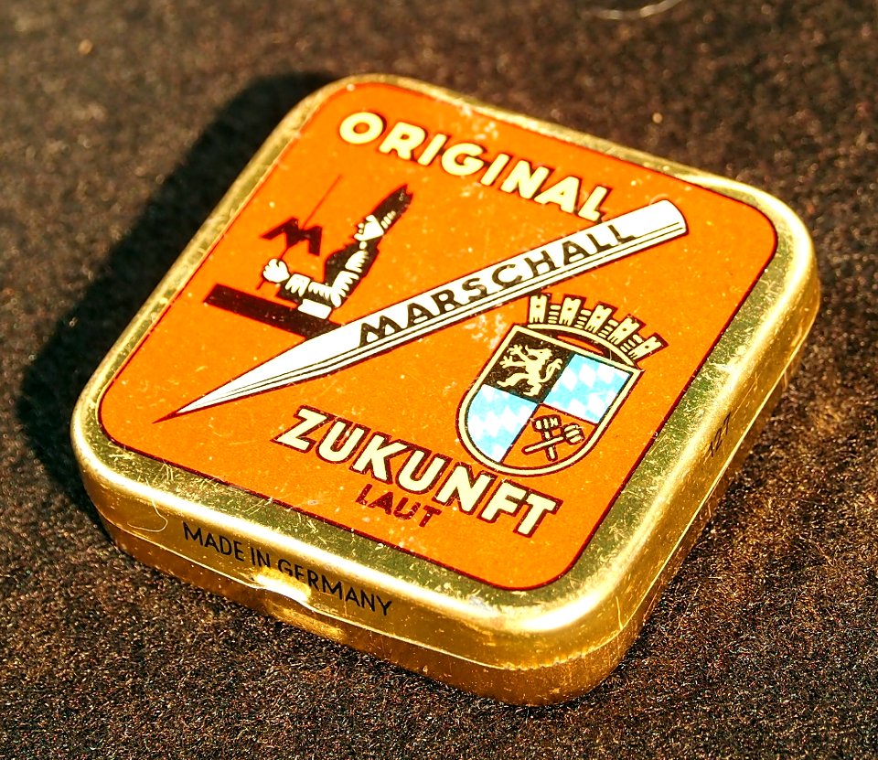 Original Marschall Zukunft laut needles tin, pic2