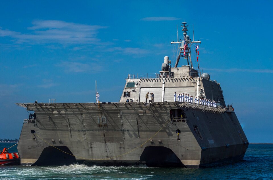 Lcs 10 usn united states navy