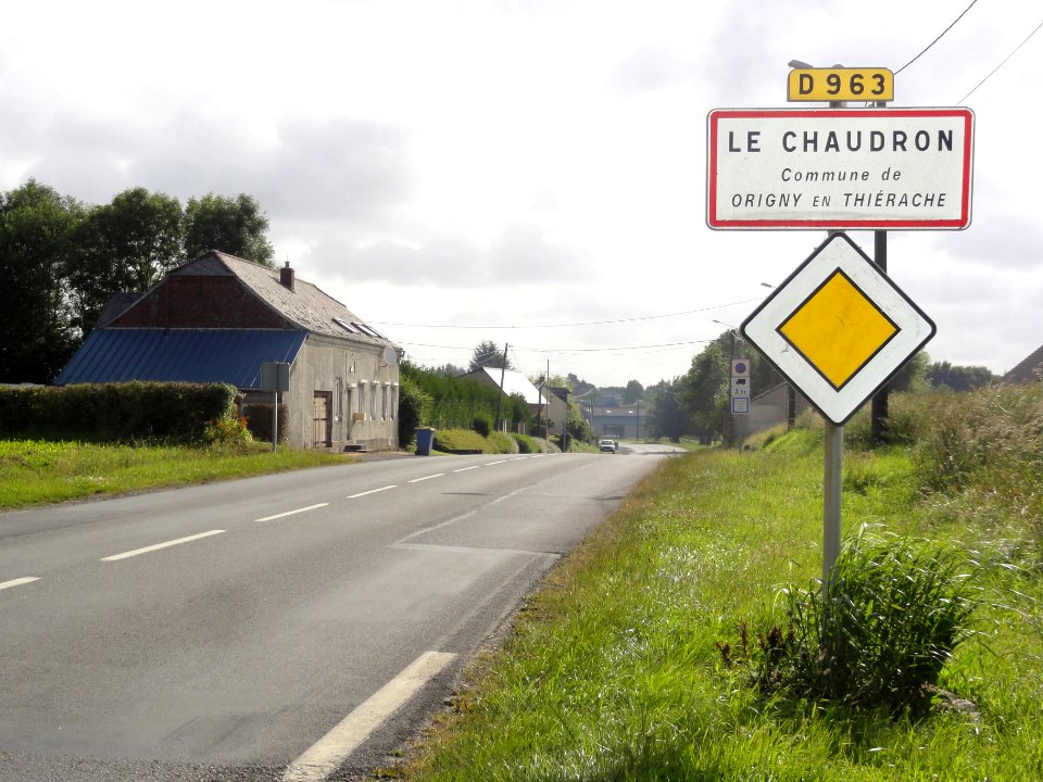 Origny-en-Thiérache (Aisne) city limit sign Le Chaudron