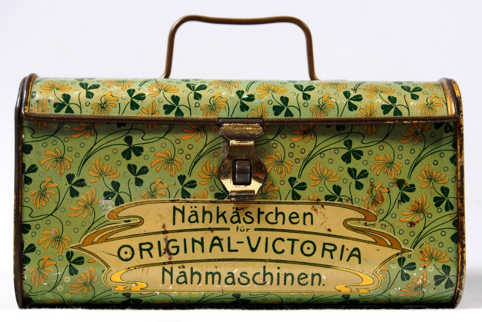 Original Victoria Nähmaschinen Nähkästchen, bild 1