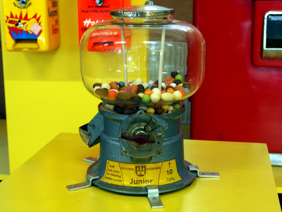 Original Brunswig Junior gumballdispenser pic1