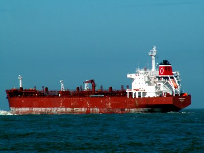 Orontes p2 leaving Port of Rotterdam, Holland 29-Mar-2006