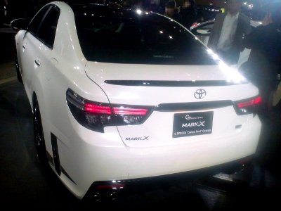 Osaka Auto Messe 2013 - Toyota MARK X G SPORTS “Carbon Roof” Concept rear