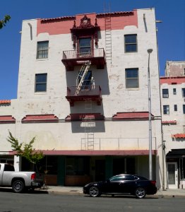 Oroville Inn SW end from SE 1