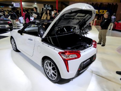 OSAKA AUTO MESSE 2015 (220) - Daihatsu COPEN Robe S (LA400K)