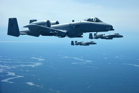 A-10 thunderbolt warthog