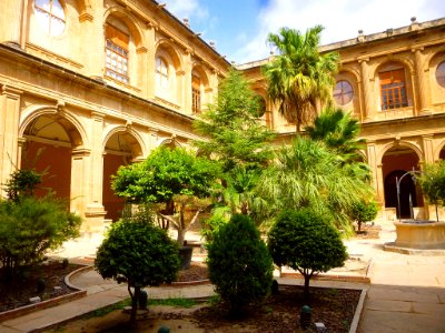 Orihuela - Colegio Diocesano de Santo Domingo, Claustro barroco del Convento 19
