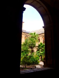 Orihuela - Colegio Diocesano de Santo Domingo, Claustro barroco del Convento 23