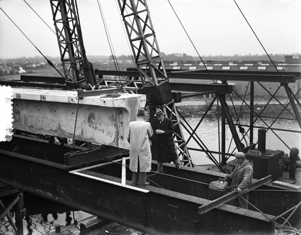 Opnamen aanbouw nieuwe Amstelbrug, Bestanddeelnr 906-0297