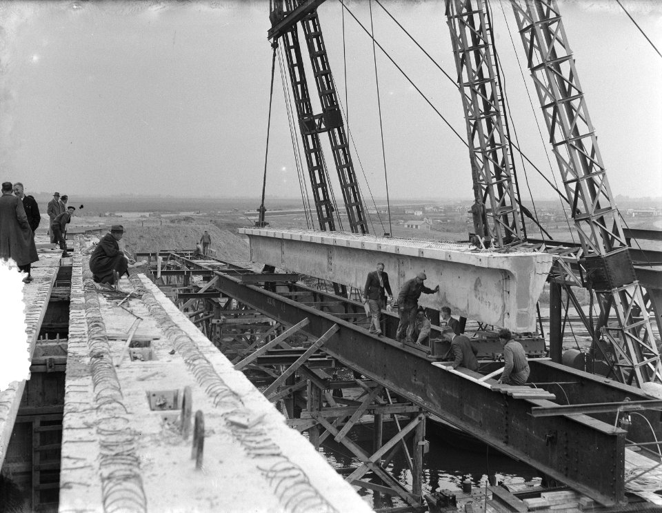 Opnamen aanbouw nieuwe Amstelbrug, Bestanddeelnr 906-0298