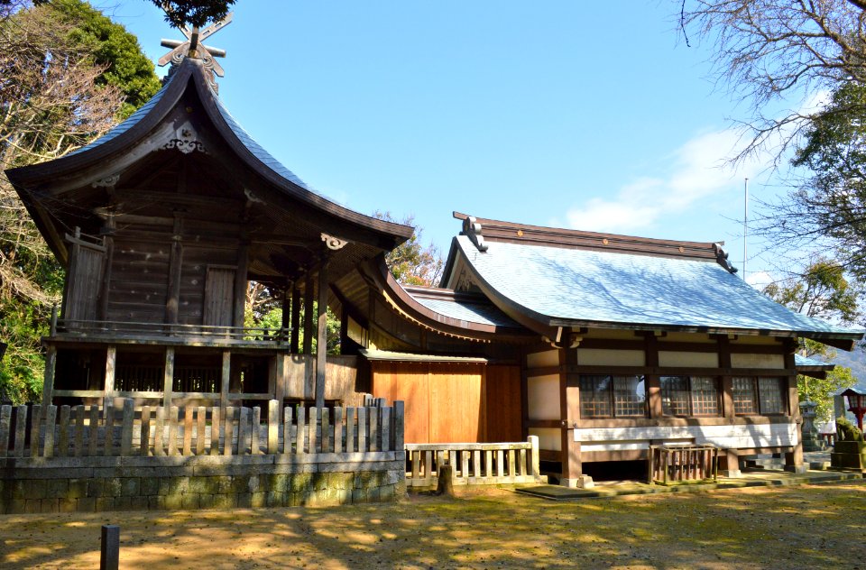 Orihata-jinja (Munakata), shaden