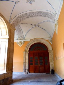 Orihuela - Colegio Diocesano de Santo Domingo, Claustro barroco del Convento 06