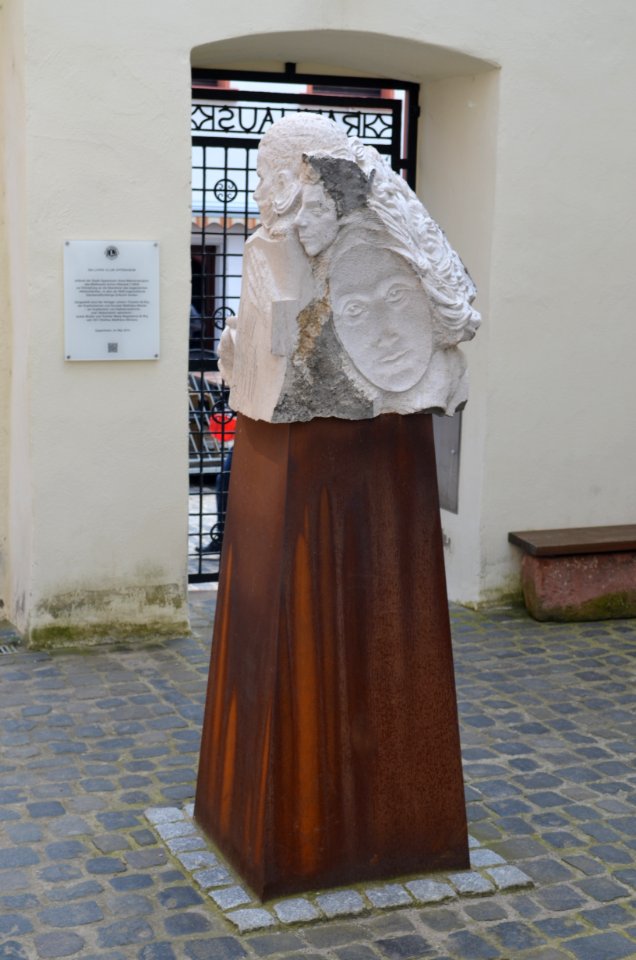 Oppenheim, Skulptur Welchdorf, Achim Ribbeck 2014 (1)