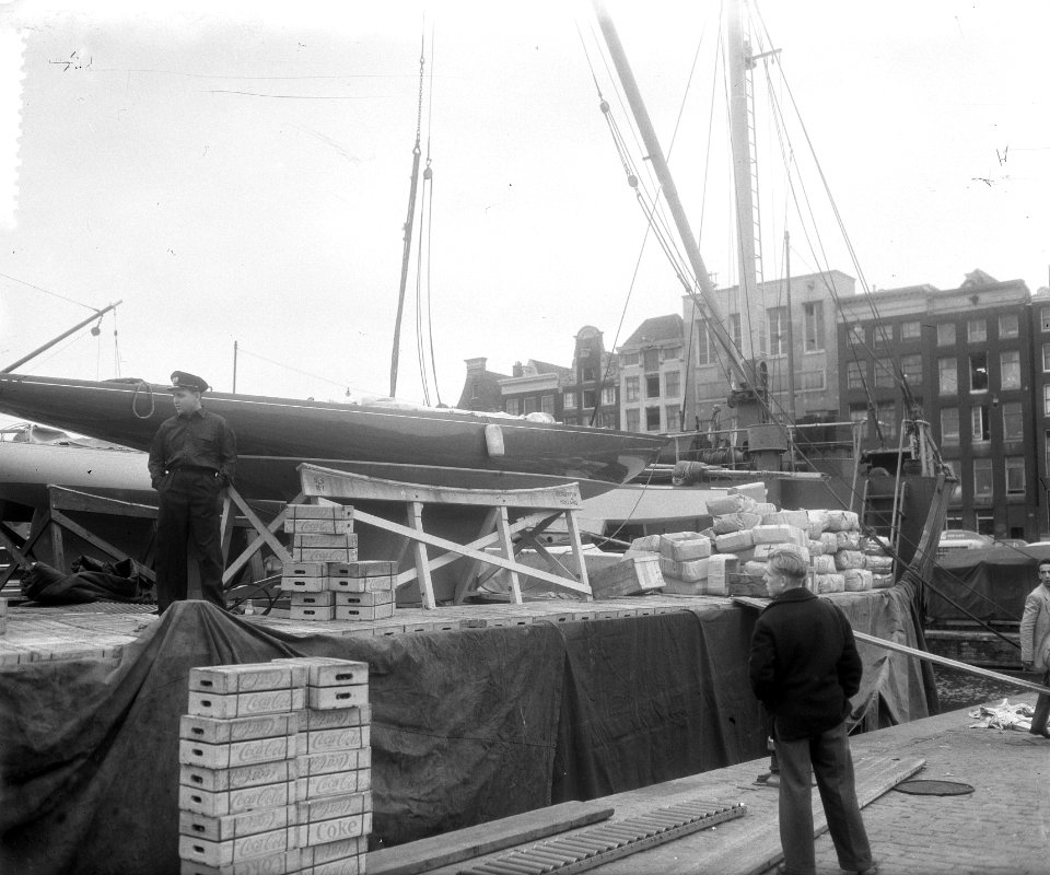 Opnamen Coaster te Amsterdam (Coca Cola), Bestanddeelnr 905-1838