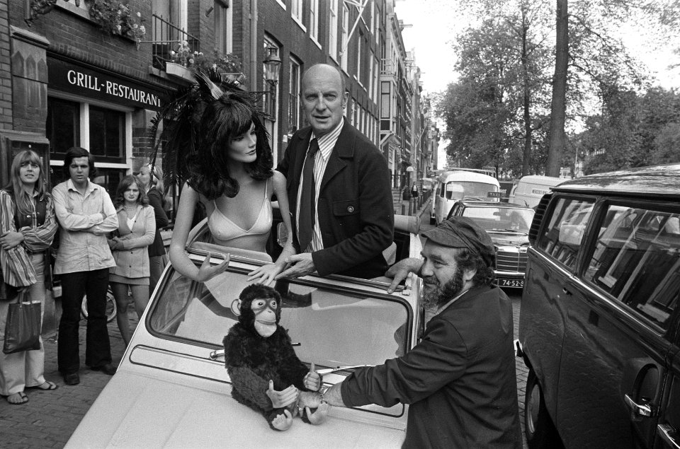 Opnamen voor film Op de Hollandse Toer in Amsterdam, Engelse regisseur Harry B, Bestanddeelnr 926-6729