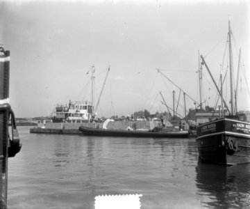 Opnamen Coaster te Amsterdam (Coca Cola), Bestanddeelnr 905-1840